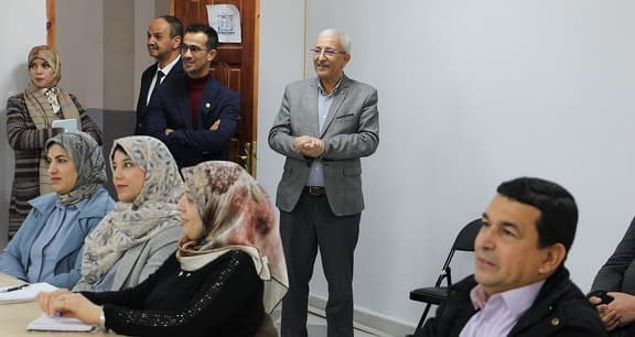دورة تكوينية  حول  تدريب المدربين ، التصميم الفكري ، نموذج العمل