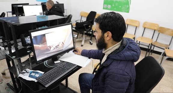 المدرسة التكوينية للتعليم عن بعد حول الأرضية البيداغوجية  "منصة موودل " moodle