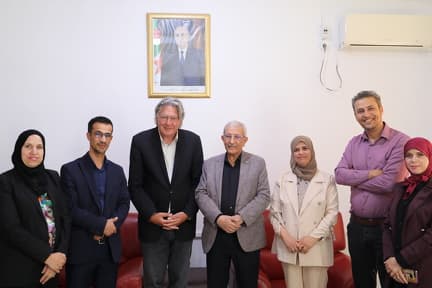 الأسبوع الدولي بجامعة سعيدةالدكتور مولاي الطاهر